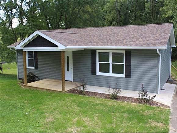 1st image of 1833 Forest View Dr