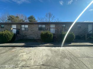 3455 Bent Rd, Kodak, TN 37764