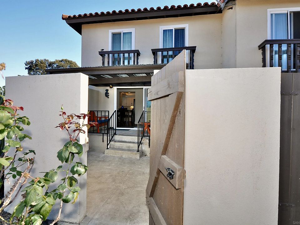 1st image of 12226 Rancho Bernardo Rd #A