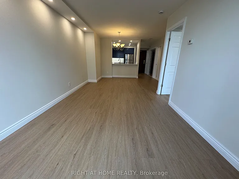 2287 Lake Shore Blvd W #906 — Photo 5