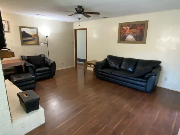 (undisclosed Address), Mesquite, TX 75150