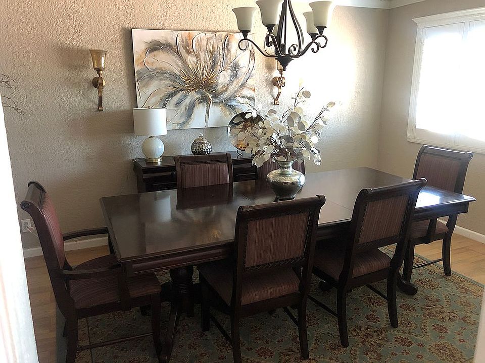 2nd image of 657 De Vargas Dr