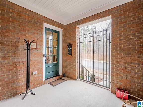 3rd image of 638 Preserve Pkwy