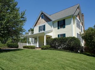 8503 Lynbrook Dr, Bethesda, MD 20814
