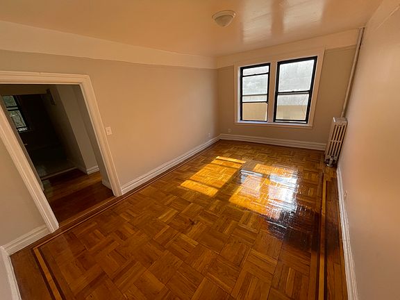 2nd image of 101 Sherman Ave APT 2D