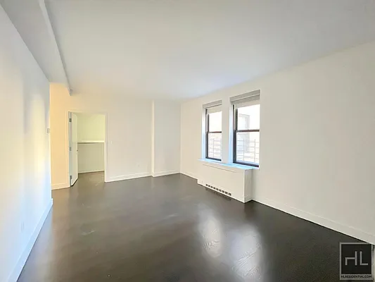 Rented by Highline Residential | media 12