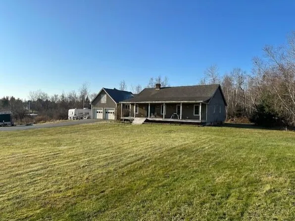 26 Patriot Road, Ellsworth, ME 04605