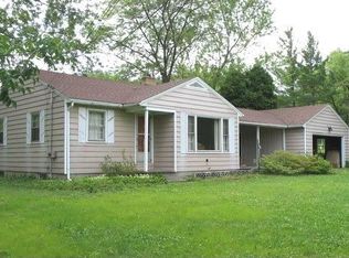 2948 Forman Rd, Ashtabula, OH 44004