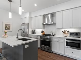 765 E 3rd St #307, Boston, MA 02127