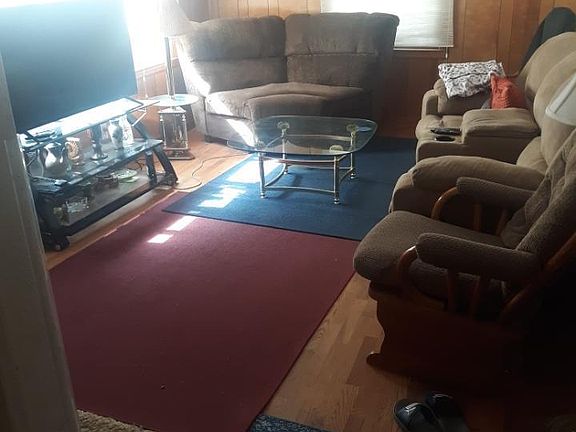 2nd image of 2312 Onalaska Ave
