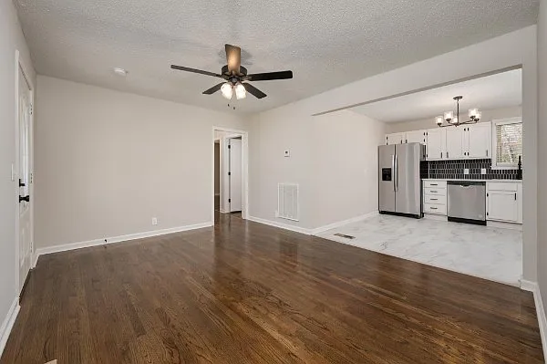 2506 Oakwood Ave #A — Photo 8