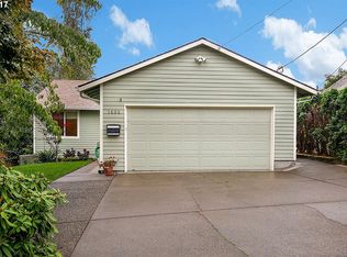 1606 SW Carson St, Portland, OR 97219