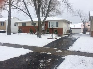 22807 Ridgeway Ave, Richton Park, IL 60471