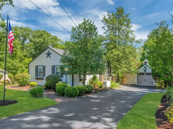 215 Mountainview Rd, Warren Twp., NJ 07059