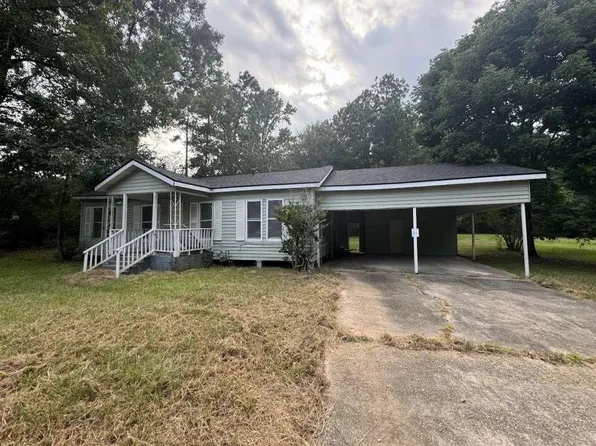 1303 Hopkins Dr, Jasper, TX 75951