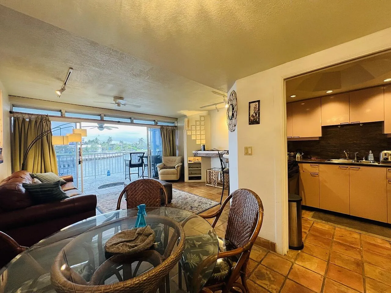 1 bed, 1.0 bath, 684 sqft, $2,600 — Photo 2