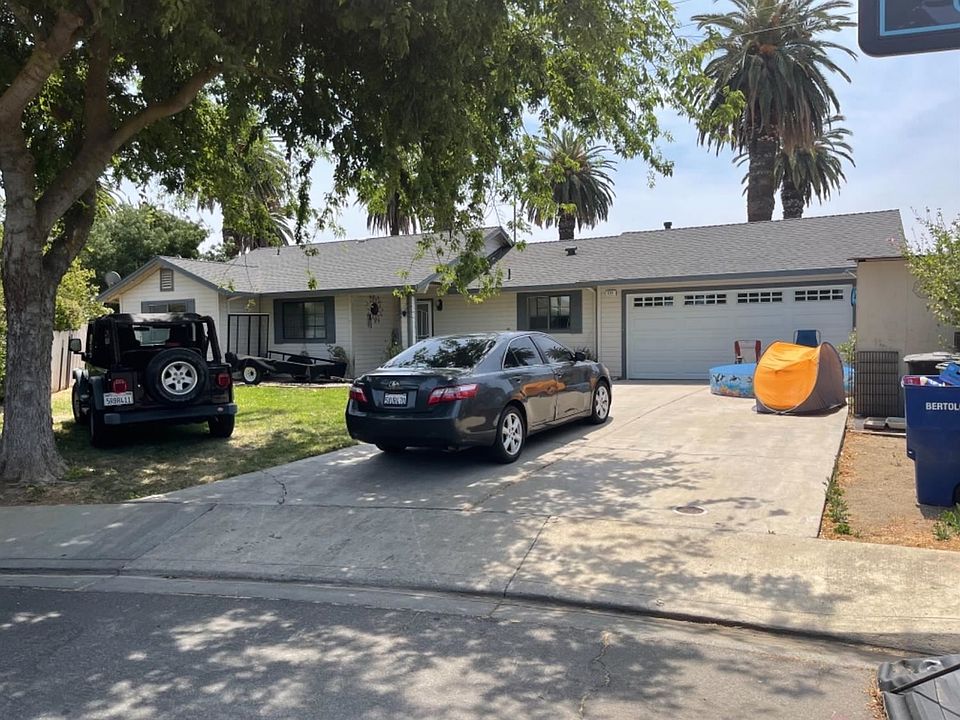 1st image of 632 Hillstock Ct