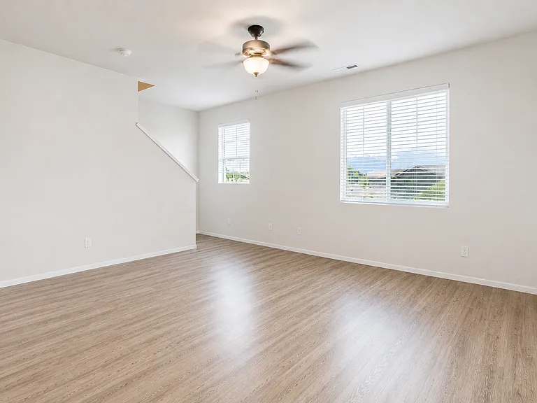 17355 NW Shackelford Rd — Photo 4