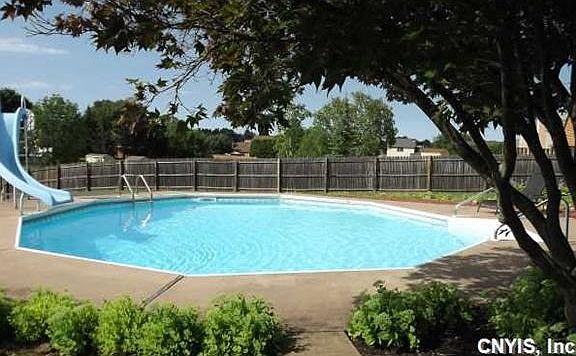 3rd image of 5122 Coffee Tree Ln