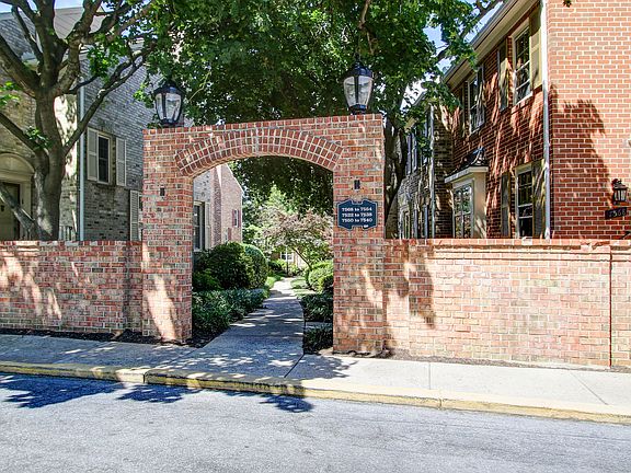 Enter gate, walk to house