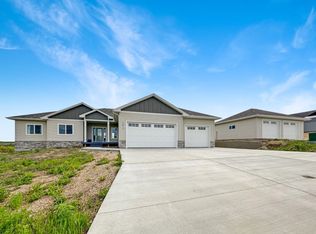 1917 Heights Ave, Burlington, ND 58722