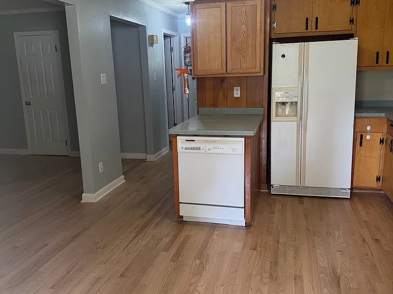 146 Sharon School Rd — Photo 2