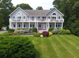 52 East Ave, Dartmouth, MA 02748