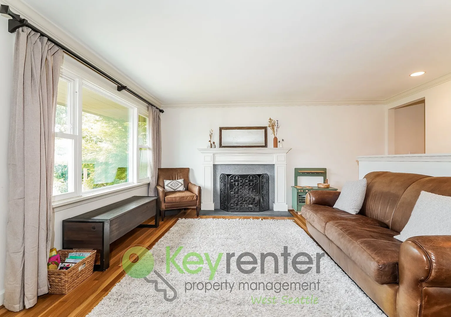 Beautiful 4-Bed, 2.5-Bath with Outdoor Living Perks — Photo 3