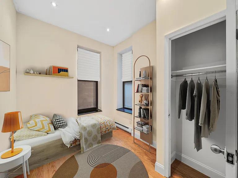 933 Amsterdam Ave #1A — Photo 6