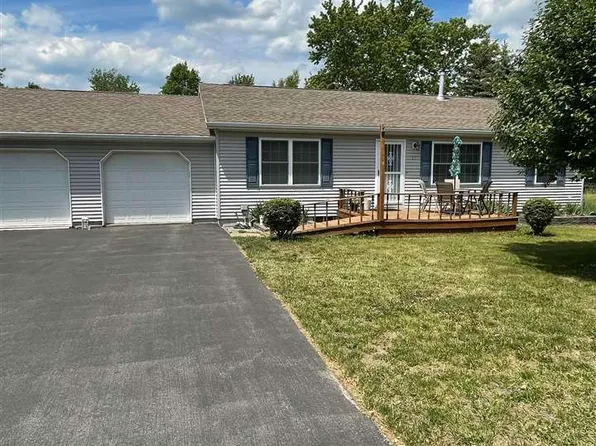 37 Furnace St, Norfolk, NY 13667