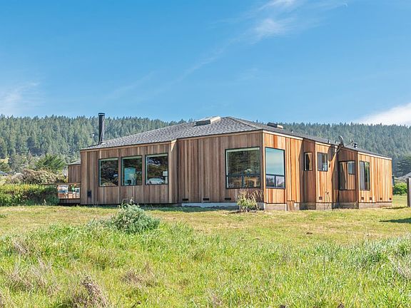 3rd image of 39153 Curlew Reach