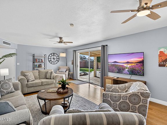 5th image of 4117 W SAN JUAN Avenue