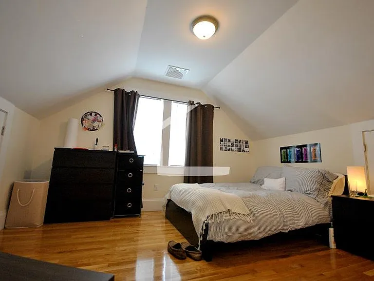 6 Larose Pl #1B — Photo 10