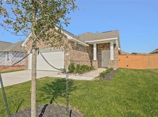 1313 Red Hills Dr, Iowa Colony, TX 77583