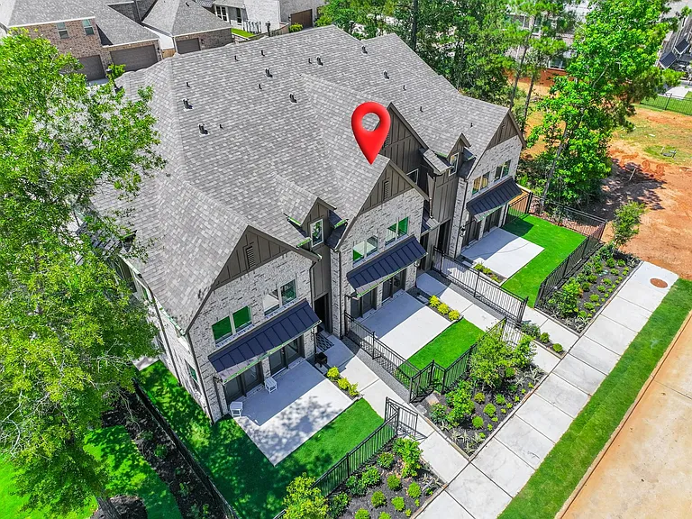113 Cypress Pond Pl — Photo 1