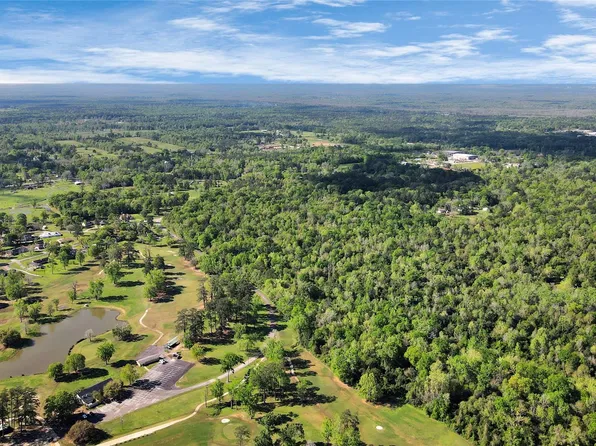 938 Minglewood Rd, Liberty, TX 77575