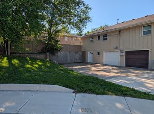 9150 W 78th Ter #9150, Overland Park, KS 66204