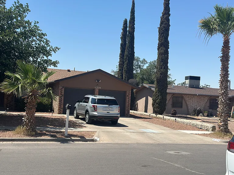 11320 Bunky Henry Ln — Photo 11