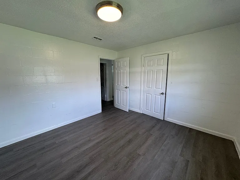 Horizon Circle Apartments — Photo 5
