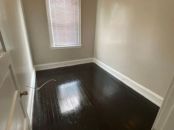 4th image of 710 Chimborazo Blvd #B