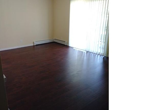 4th image of 3120 Meriday Ln APT 203