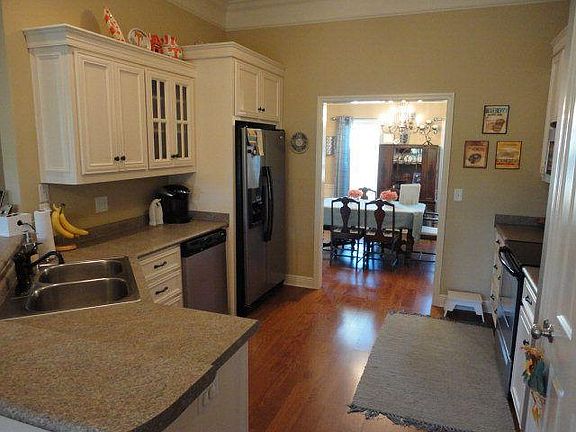5th image of 4131 Conway Cir