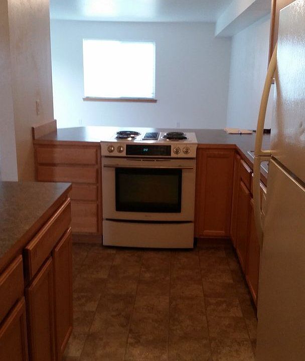 1st image of 1803 W Bemis St APT 1