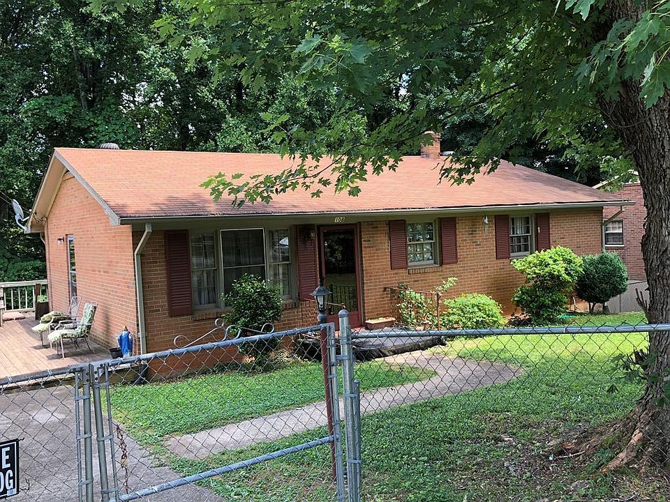 2nd image of 108 Spring Dr