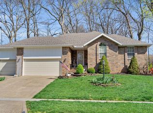 3899 W Woodland St, Springfield, MO 65807