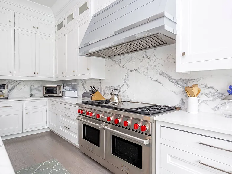 128 W Prospect St — Photo 11