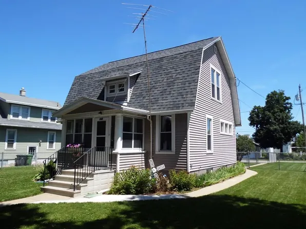 129 N John St, Kimberly, WI 54136