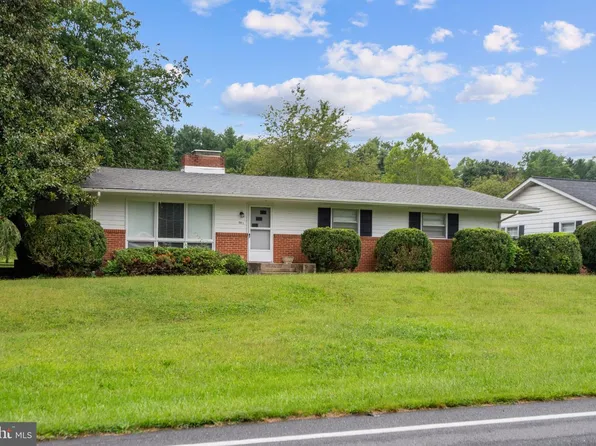 501 Fox Dr, Winchester, VA 22601