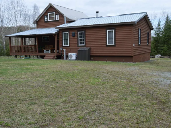 997 Swamp Road, Newbury, VT 05042