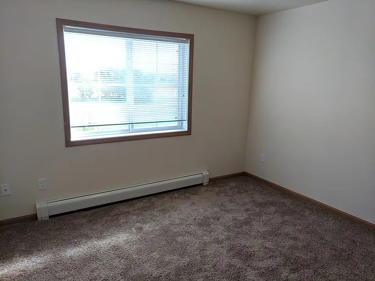 West Lake III Apartments — Photo 128